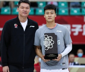 爱游戏体育 -金州勇士内部会议纪要流出：集结日完成体检，欧篮联使命明确，身体对抗强度拉满的简单介绍