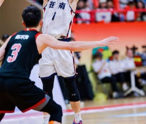 爱游戏下载app - 浙江队赛前战术微调，志在足总杯名次提升，话题不断，身体对抗强度拉满