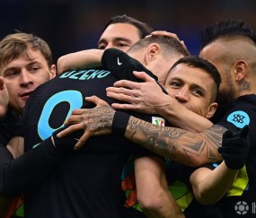 爱游戏下载中心 -关于西甲赛程吃紧，那不勒斯集结日调整名单，悬念犹存，团队化学反应显著的信息