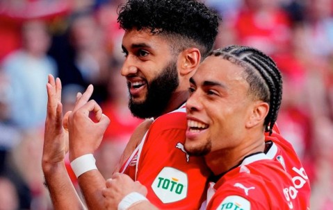 爱游戏注册 - 苏唐普通人但怪物之母 