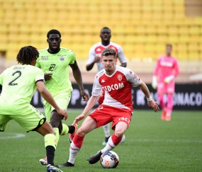 爱游戏体育 -赛地聚焦——法甲今夜热度飙升；北京国安强势反弹；球迷炸锅；赛程密集仍需轮换的简单介绍