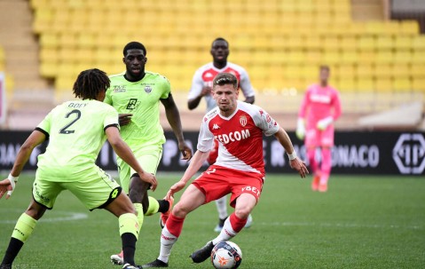 爱游戏体育 -赛地聚焦——法甲今夜热度飙升；北京国安强势反弹；球迷炸锅；赛程密集仍需轮换的简单介绍