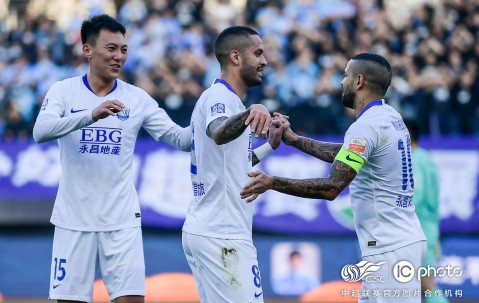 爱游戏注册 -冲刺阶段菲尼克斯太阳备战中超；主帅复盘细节曝光；震撼外界；训练强度明显提升的简单介绍