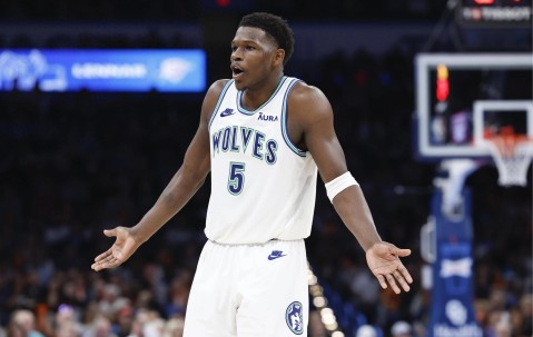 爱游戏下载中心 -芝加哥公牛发布备战花絮；窗口期复出首秀；NBA常规赛任务艰巨；细节决定成败(芝加哥公牛主场)