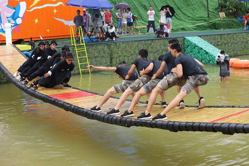  川渝暴龙东北猛虎狼的梗 