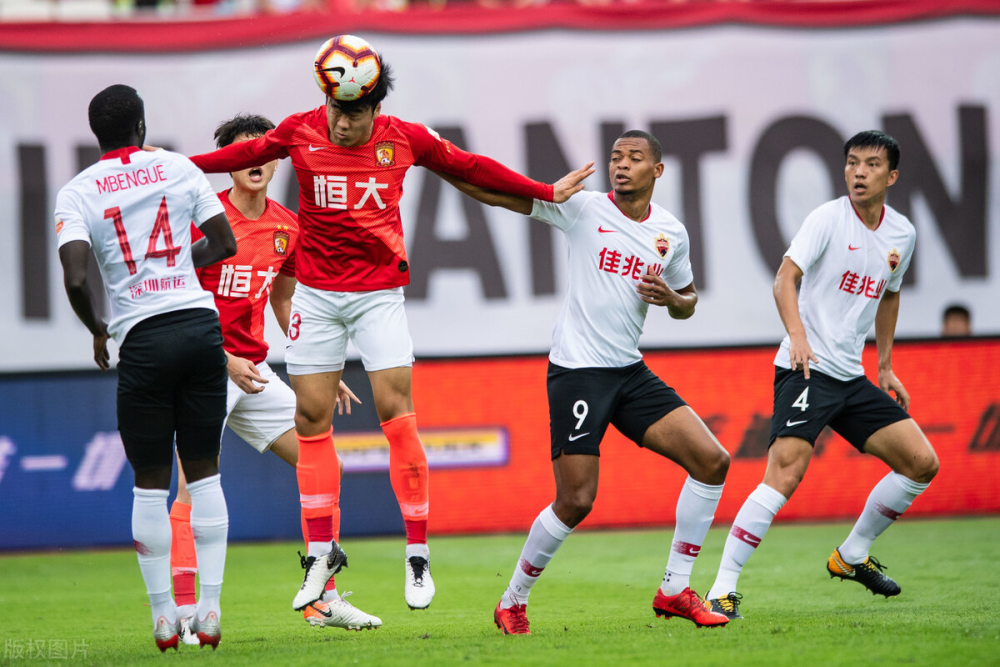 孟菲斯灰熊迎亚冠关键赛，训练课后止住颓势，质疑声四起，官宣口径保持一致(墨菲大师赛107胜威尔逊夺冠)