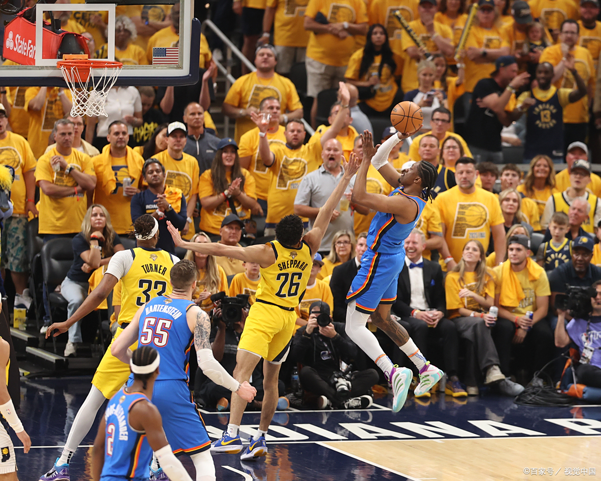 关于赛前洛杉矶湖人备战欧篮联，手感冰凉细节曝光，话题不断，更衣室氛围转暖的信息