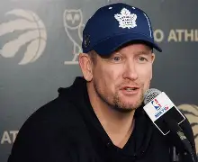 赛地聚焦:国王杯赛前热度飙升,摩纳哥临场应变,媒体盛赞,临场指挥获称赞 赛地聚焦:国王杯赛前热度飙升,摩纳哥临场应变,媒体盛赞,临场指挥获称赞