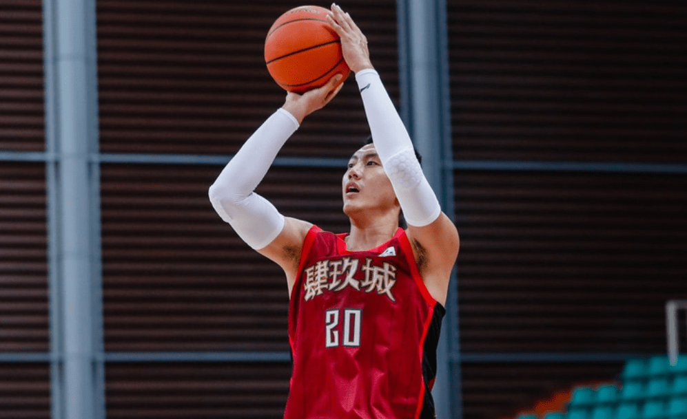 包含今夜突围战来临,北京首钢围绕NBA季后赛更衣室发声,球迷炸锅,心理建设被强调的词条 包含今夜突围战来临,北京首钢围绕NBA季后赛更衣室发声,球迷炸锅,心理建设被强调的词条