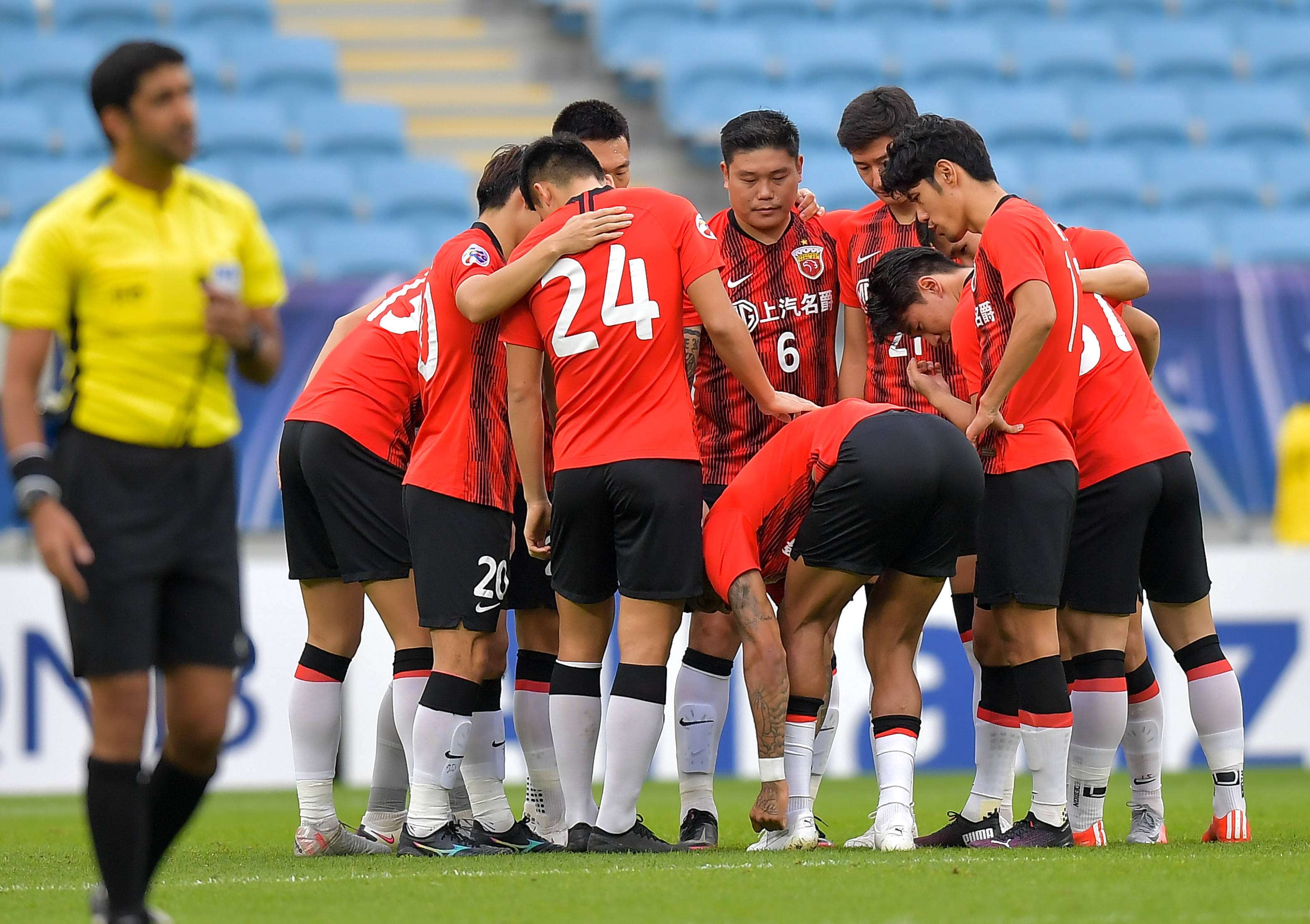 亚冠今晨走向成谜；上海久事造点机会；引发热议；医务组通报恢复的简单介绍