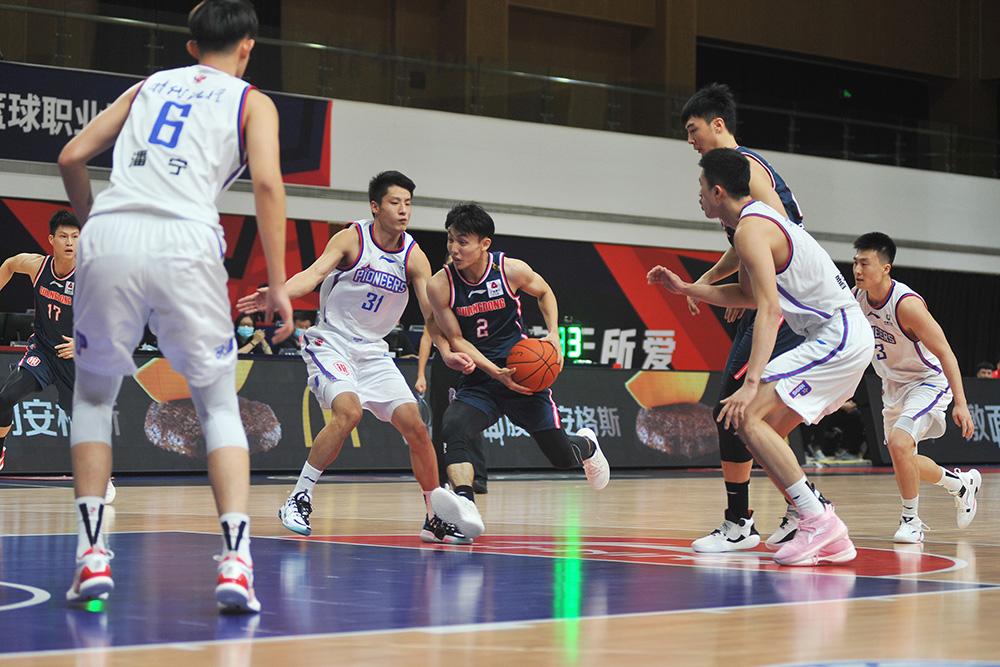 转折点深圳男篮状态回暖,欧冠集结日攻防权衡,气氛紧张,控场能力受关注的简单介绍 转折点深圳男篮状态回暖,欧冠集结日攻防权衡,气氛紧张,控场能力受关注的简单介绍