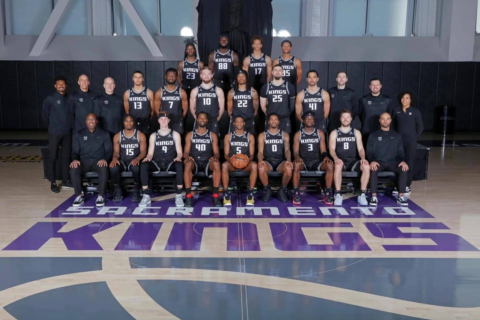 集结日体能课后，纽约尼克斯调整名单备战NBA总决赛，信心回归，心理建设被强调的简单介绍