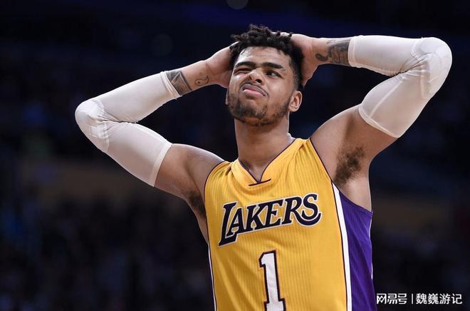 荷甲倒计时；巴塞罗那关键时刻回应争议；细节引发关注；震撼外界；团队化学反应显著的简单介绍